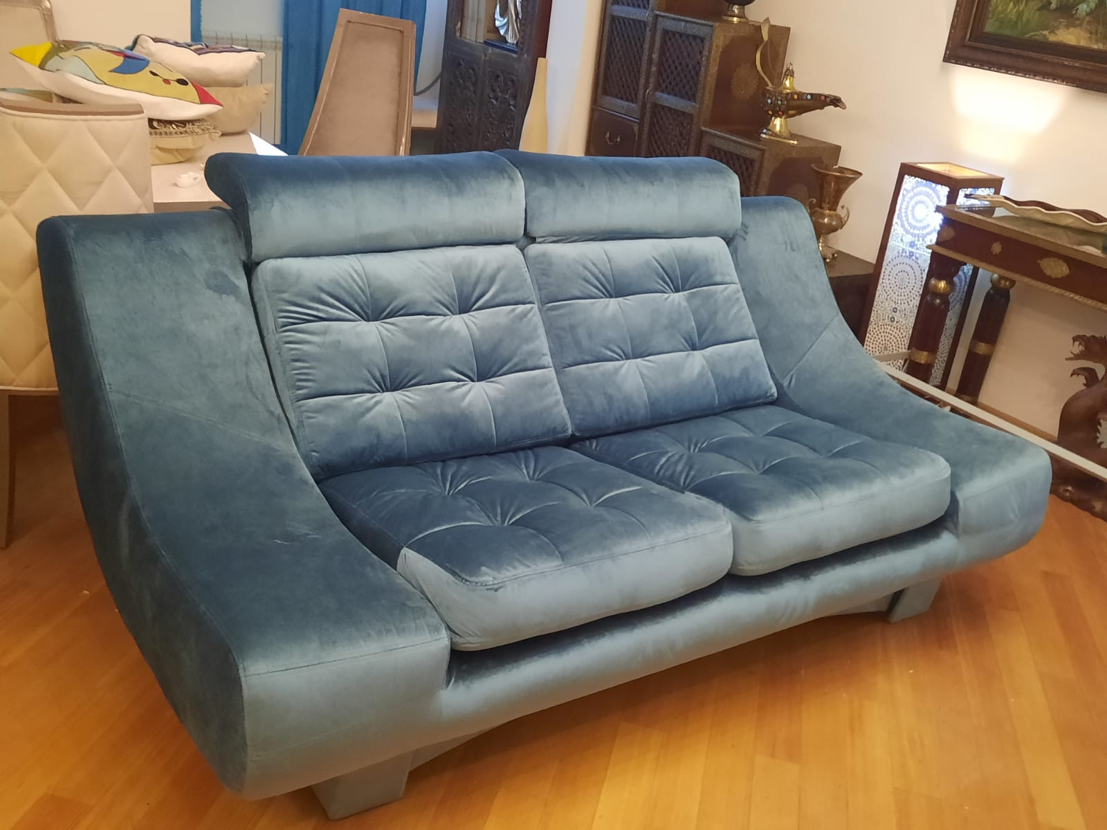 Обивка дивана на дому. Технопарк