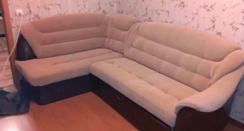 Перетяжка углового дивана. Технопарк